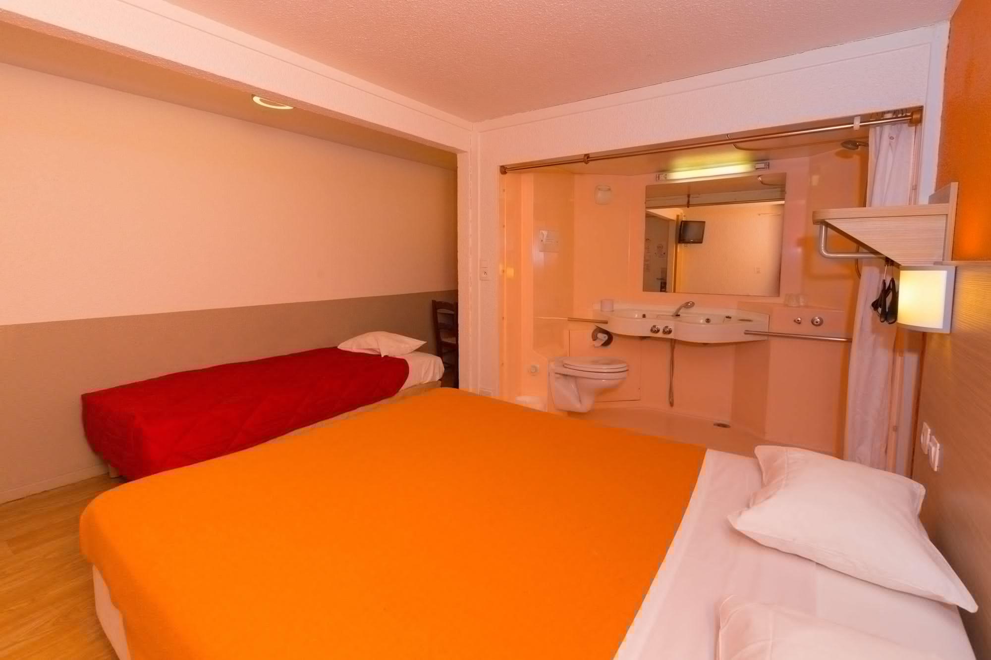 Premiere Classe Chantilly Sud Luzarches Chaumontel Екстериор снимка
